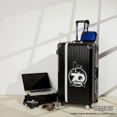 【SNOOPY】史努比28吋鋁框運動款行李箱-70週年皮革黑